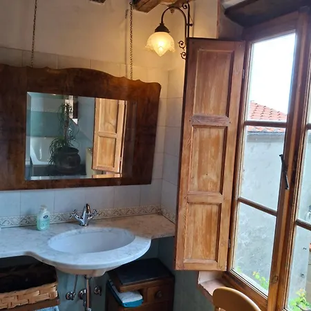 Farma Attic With Balcony At Del Capo *