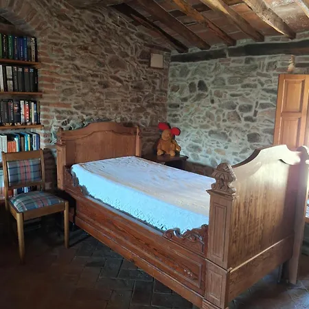 Attic With Balcony At Del Capo Capannori