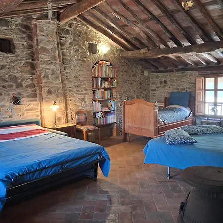 Attic With Balcony At Del Capo Capannori